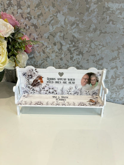 Robins Appear When Loved Ones Are Near Memorial Bench Keepsake