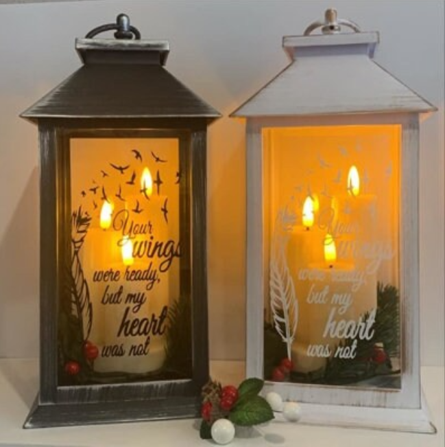 Christmas memorial lantern with wreath and bow, product photograph two