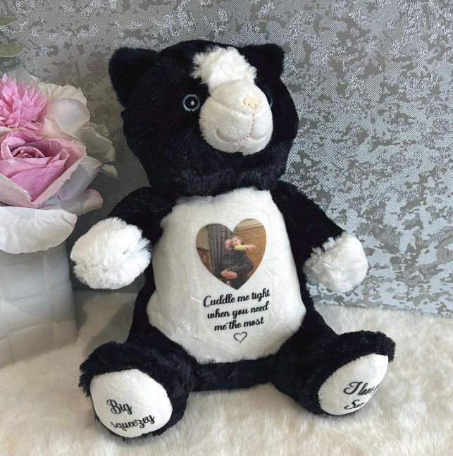 Personalised cat remembrance keepsake with photo and memorial wording