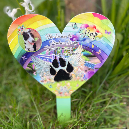 Personalised pet grave marker with photo, name and remembrance wording