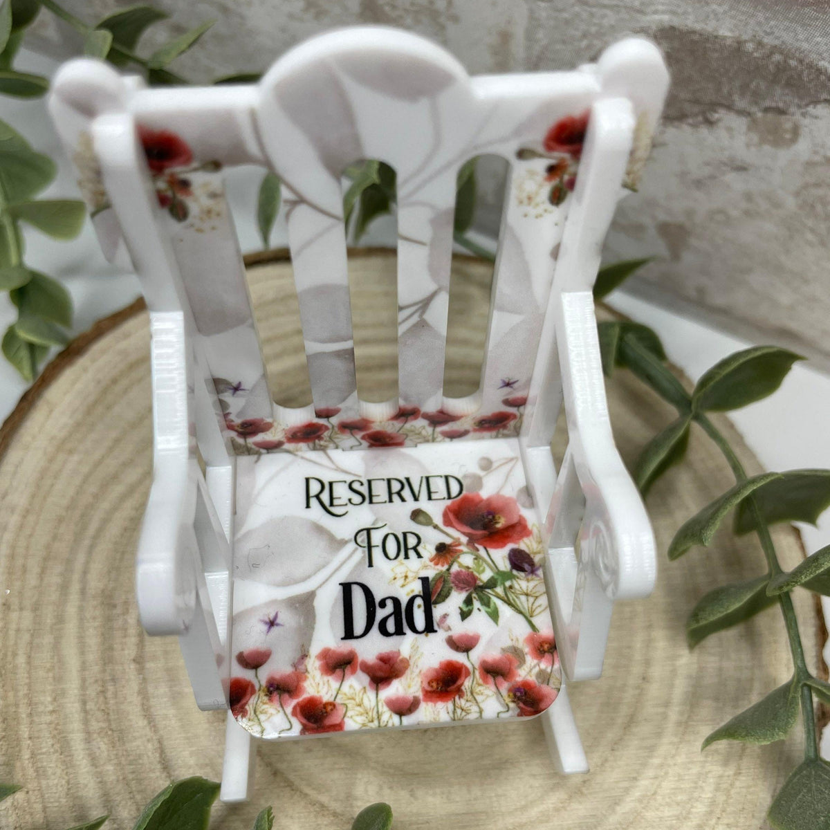 Poppy memorial chair keepsake with personalised remembrance wording