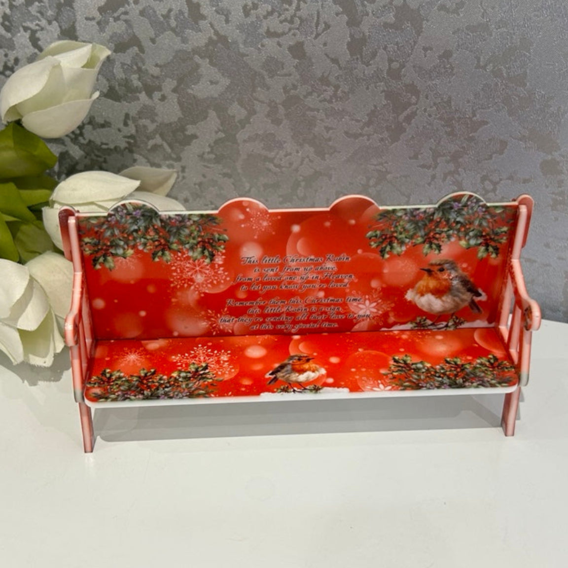 Red robin Christmas memorial bench keepsake for remembering a loved one at Christmas