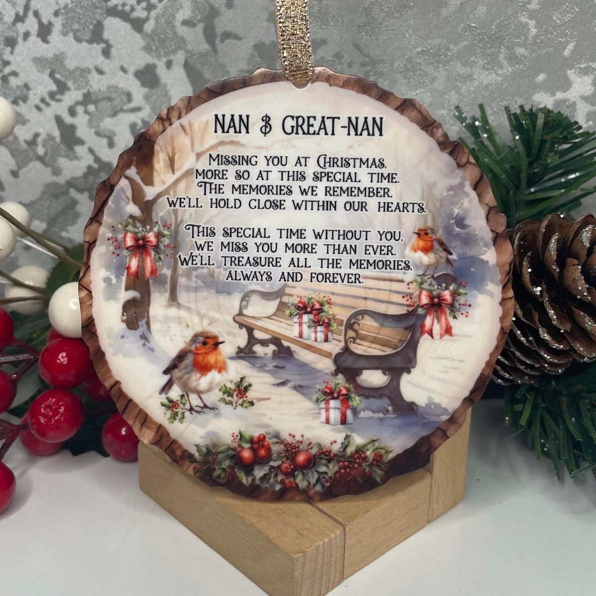 Robin Christmas memorial log slice hanging decoration